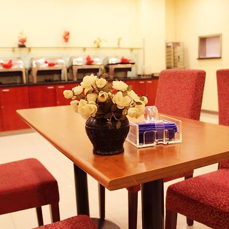 Hanting Express Shanghai Songjiang North Renmin Road Ngoại thất bức ảnh