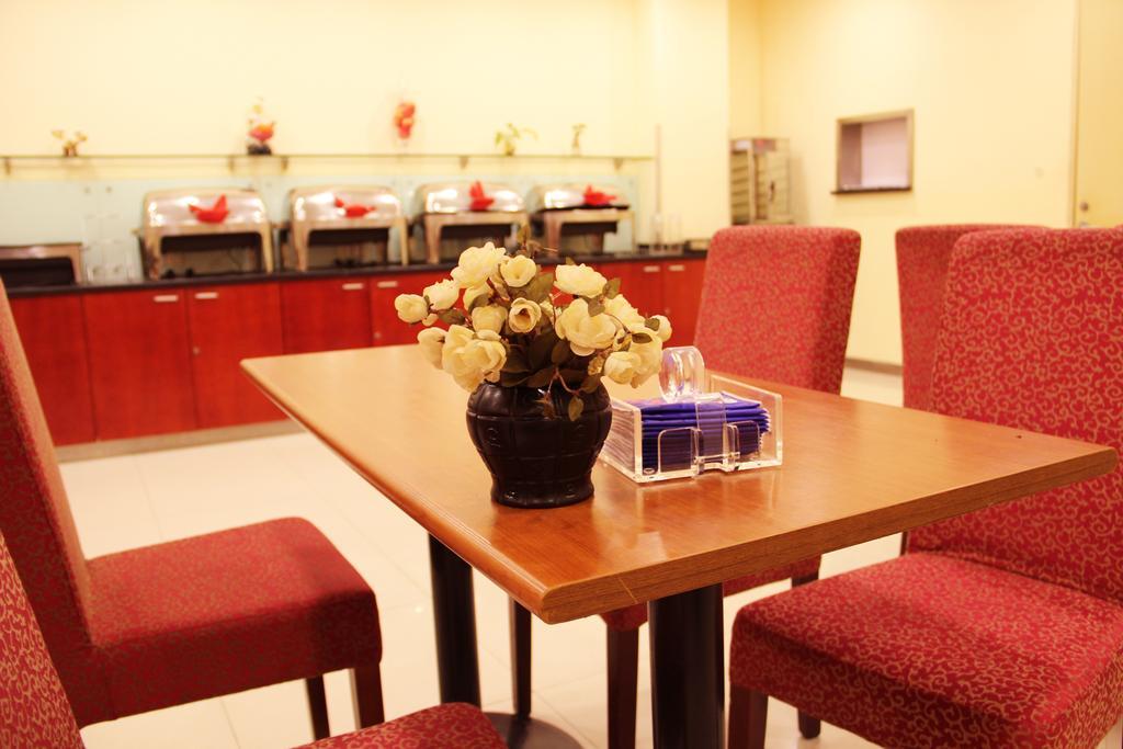 Hanting Express Shanghai Songjiang North Renmin Road Ngoại thất bức ảnh
